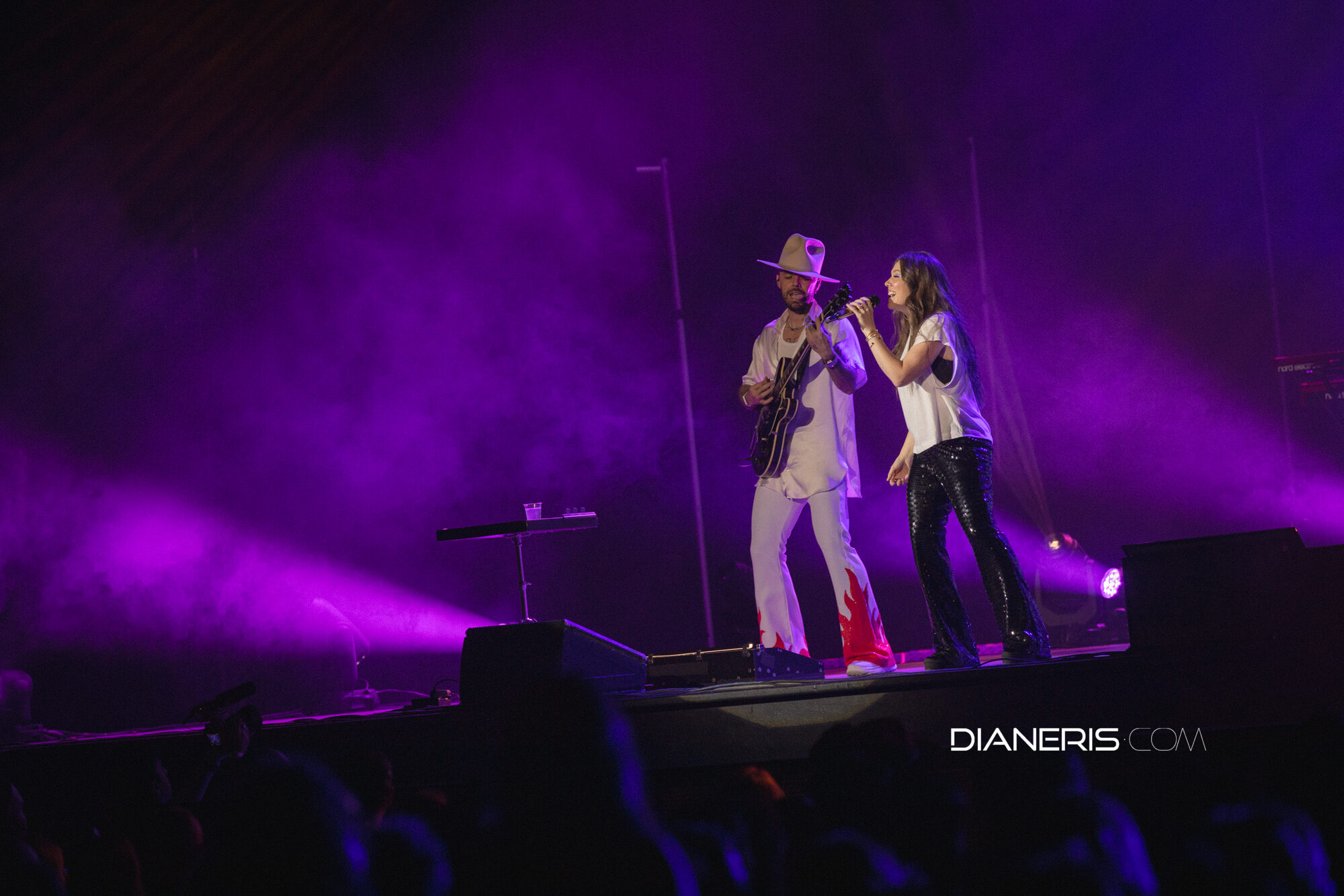 Jesse & Joy | f: @dianeris