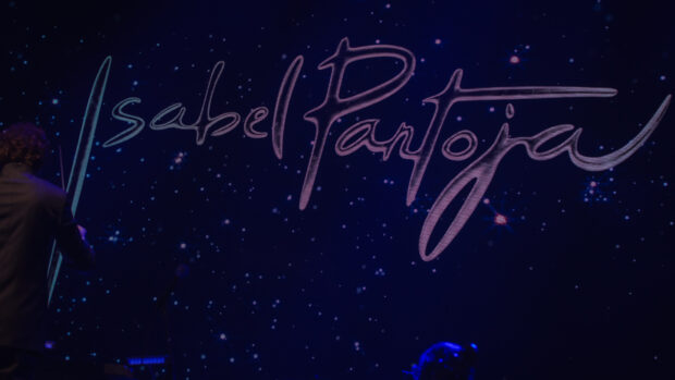 Isabel Pantoja | f: @dianeris